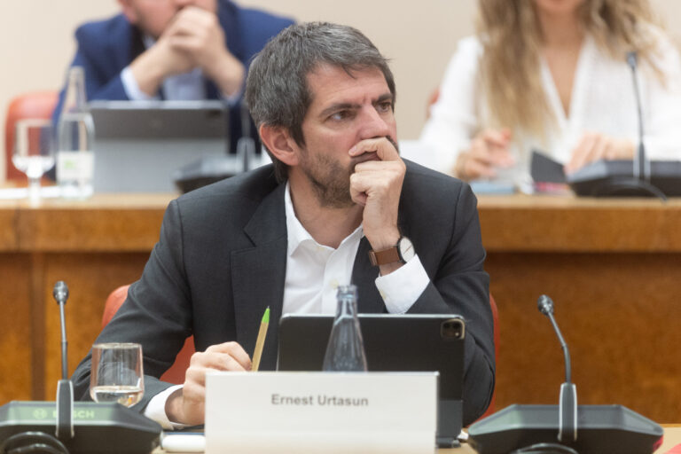 Cultura ocultó durante años un fraude con subvenciones en la Fundación Gitana y evitó llevarlo a la Fiscalía pese a informes internos