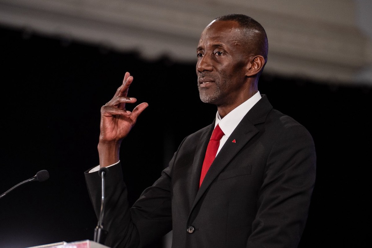 La izquierda radical convierte Saint-Denis en «la ciudad de los negros» tras movilizar el voto musulmán en una localidad dominada por la inmigración