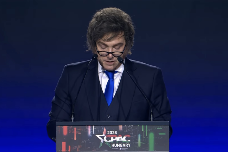 Javier Milei llama a Sánchez «pichón de tirano» y carga contra la política migratoria en Europa