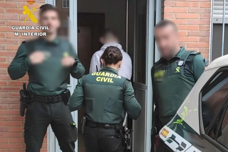 Detenido un inmigrante marroquí en Zamora por maltratar y encerrar a su mujer e impedirla aprender español para que no pudiese pedir ayuda