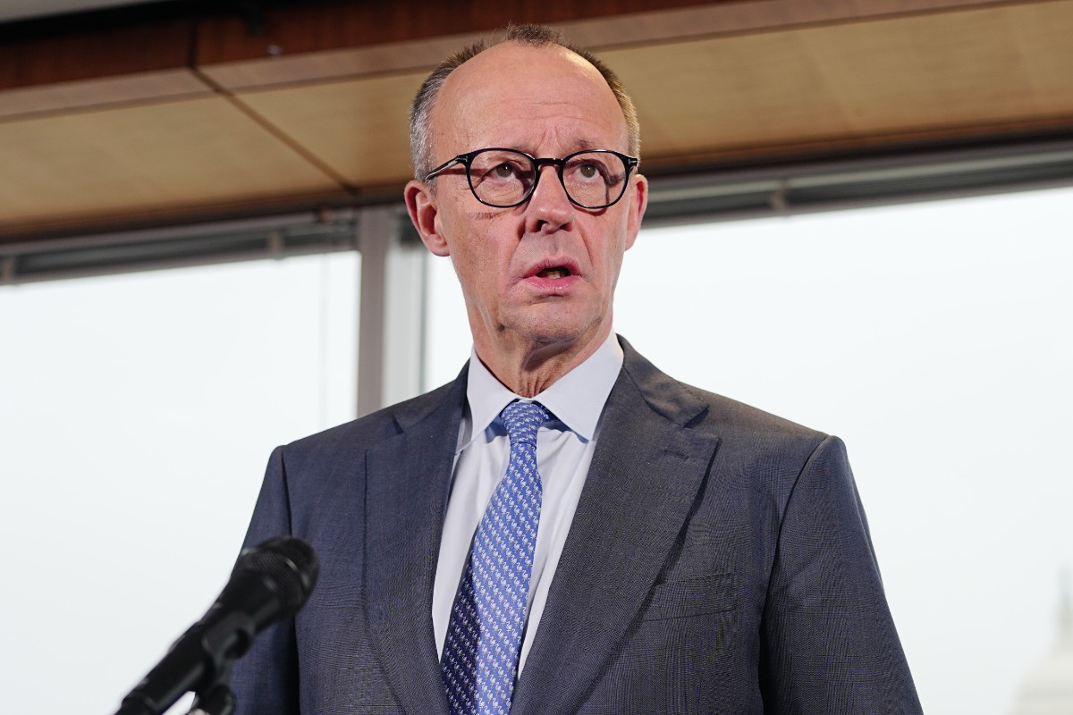 El canciller Merz vuelve a criminalizar a AfD y señala que mantendrá su coalición con los socialistas: «No voy a buscar otra mayoría»