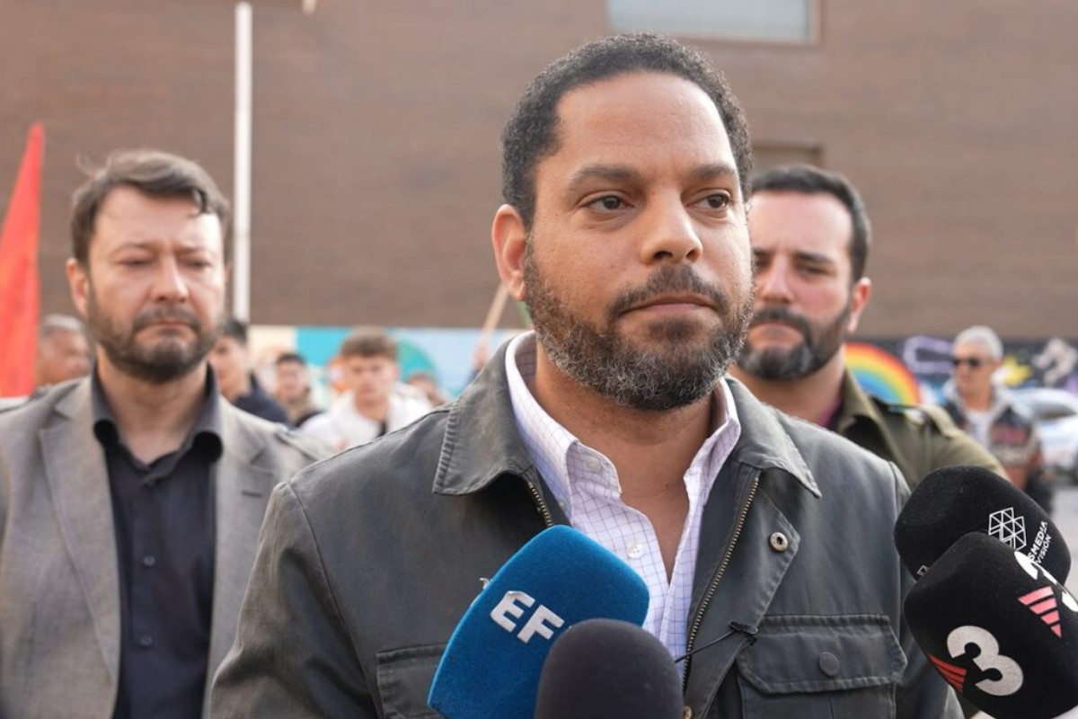 Ignacio Garriga denuncia la instalación de una narcosala frente a un colegio en Sant Adrià de Besòs (Barcelona): «Las políticas del Partido Socialista han degradado los barrios»
