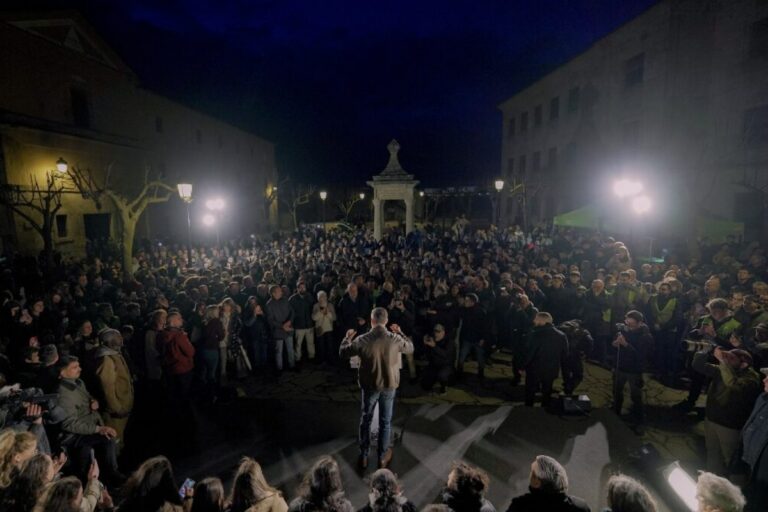 Santiago Abascal reitera en Ciudad Rodrigo (Salamanca) que la «corrupción mata» y señala que España está gobernada por una «mafia expoliadora»