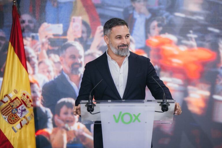 La decisión del juez Peinado refuerza a VOX: su querella ha sido decisiva para que avance la causa contra Begoña Gómez