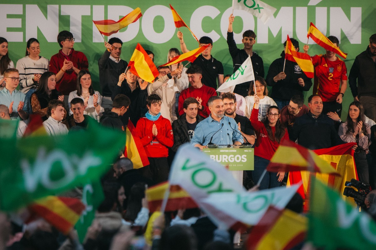 VOX subiría seis escaños en Castilla y León en las generales, el PP bajaría cinco y el PSOE caería dos si se repitieran los resultados del domingo
