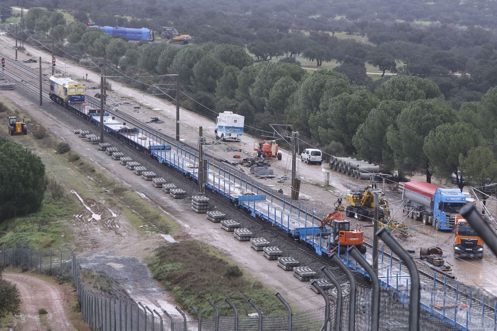 El declive del tren en España: Adif arranca marzo con 1.079 limitaciones de velocidad por roturas, averías y deterioro de las vías