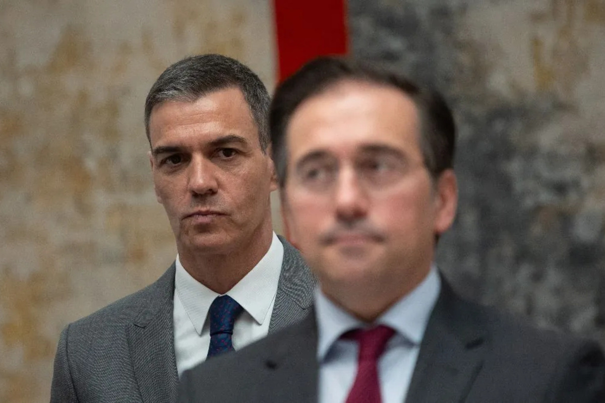 El Gobierno busca nuevo consulado en Mendoza tras nacionalizar a 150.000 argentinos y trasladar a Salazar para que realice labores de «consultoría electoral»