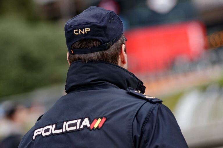 Procesan al ex jefe de la UDEF que tenía 20 millones procedentes del narcotráfico ocultos en las paredes de su casa