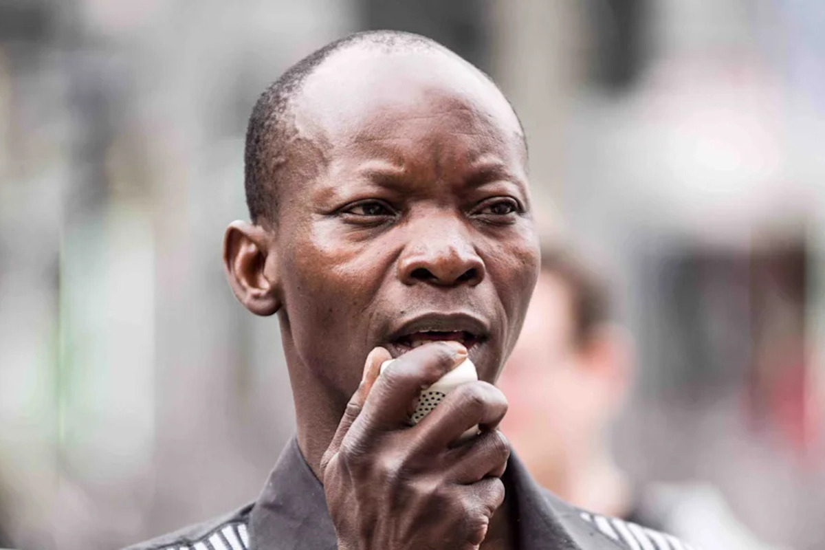 Un falso refugiado y solicitante de asilo rechazado recibe residencia y pasaporte alemán mientras ataca al país en la televisión