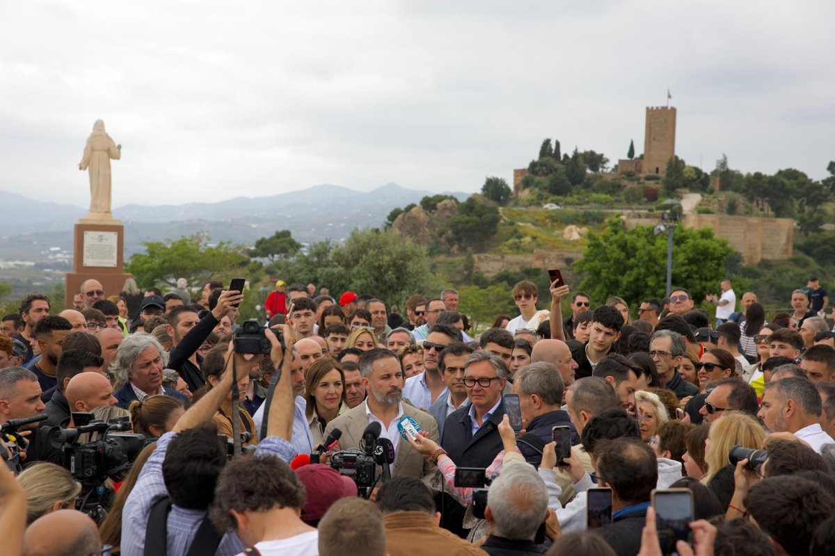 Santiago Abascal denuncia en Vélez-Málaga que el «fanatismo climático» es un «acto de corrupción» que «arruina y mata»
