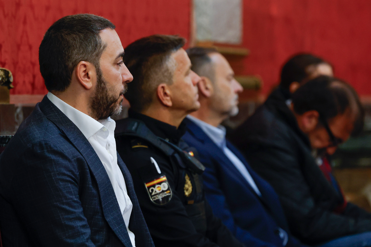 Aldama sitúa al entorno de Ábalos en el centro de una trama de sobornos y entregas de efectivo destinadas a financiar ilegalmente al PSOE que conocía Sánchez