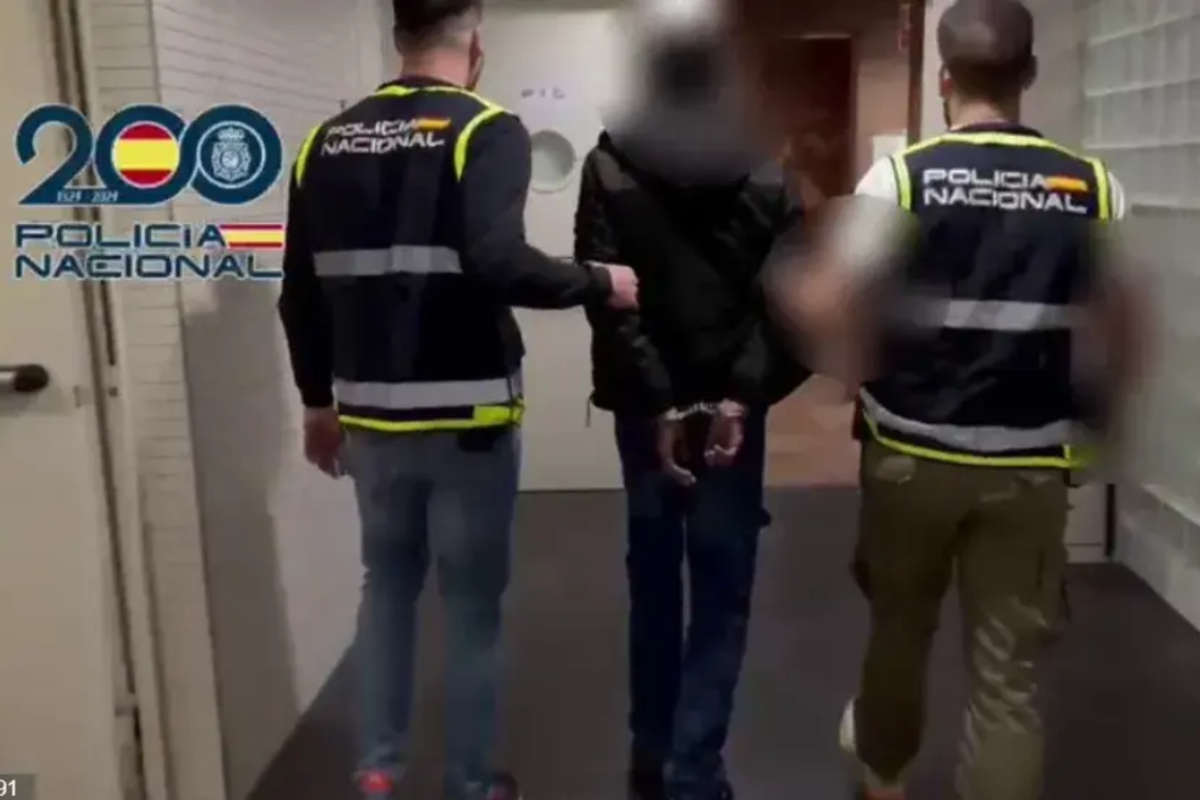 Detenido un hombre en Alicante por utilizar un inhibidor de frecuencia para robar en el interior de vehículos