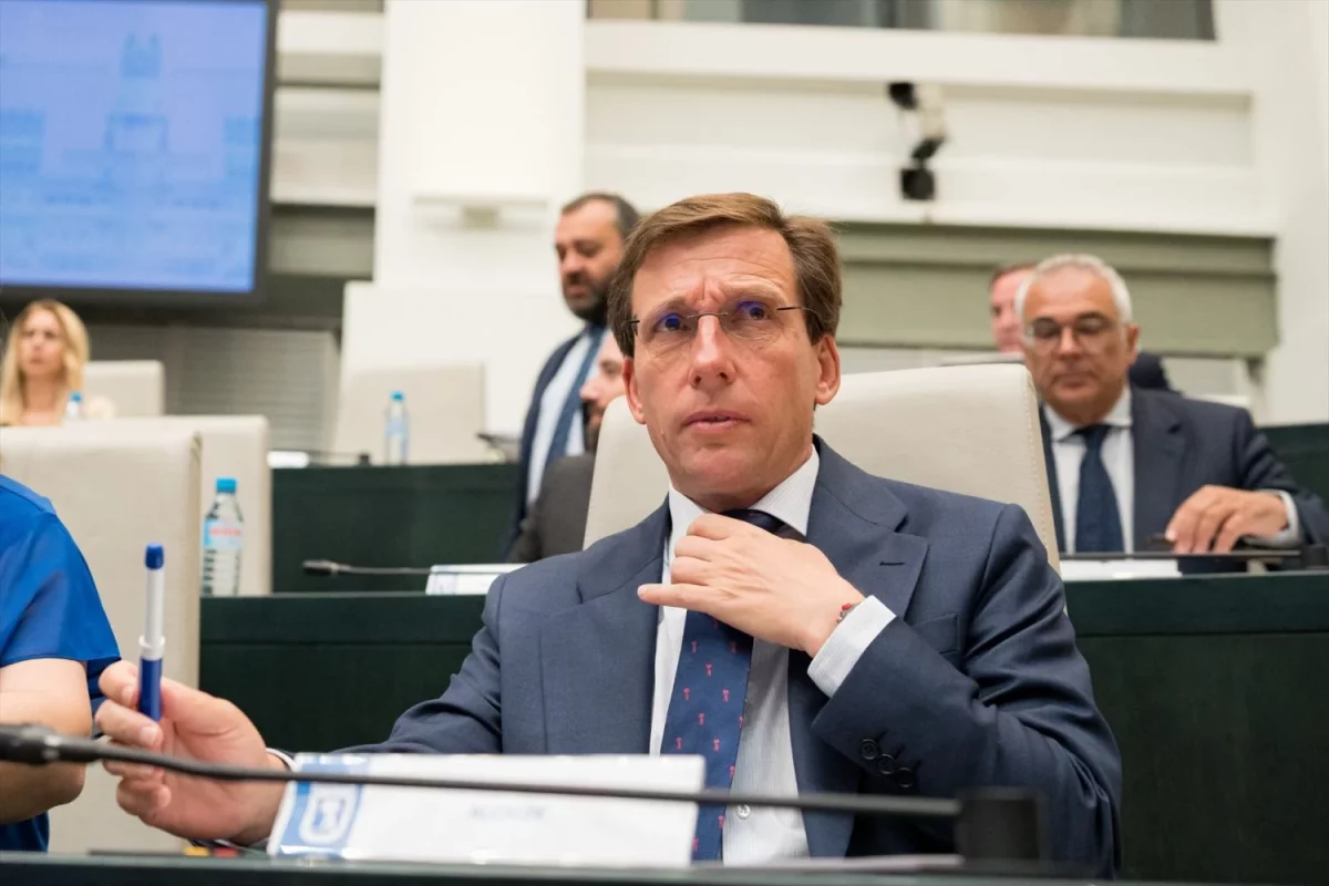 Varapalo a Almeida: el Tribunal Supremo abre la puerta a que el Ayuntamiento de Madrid (PP) tenga que devolver 650 millones por las multas de las ZBE