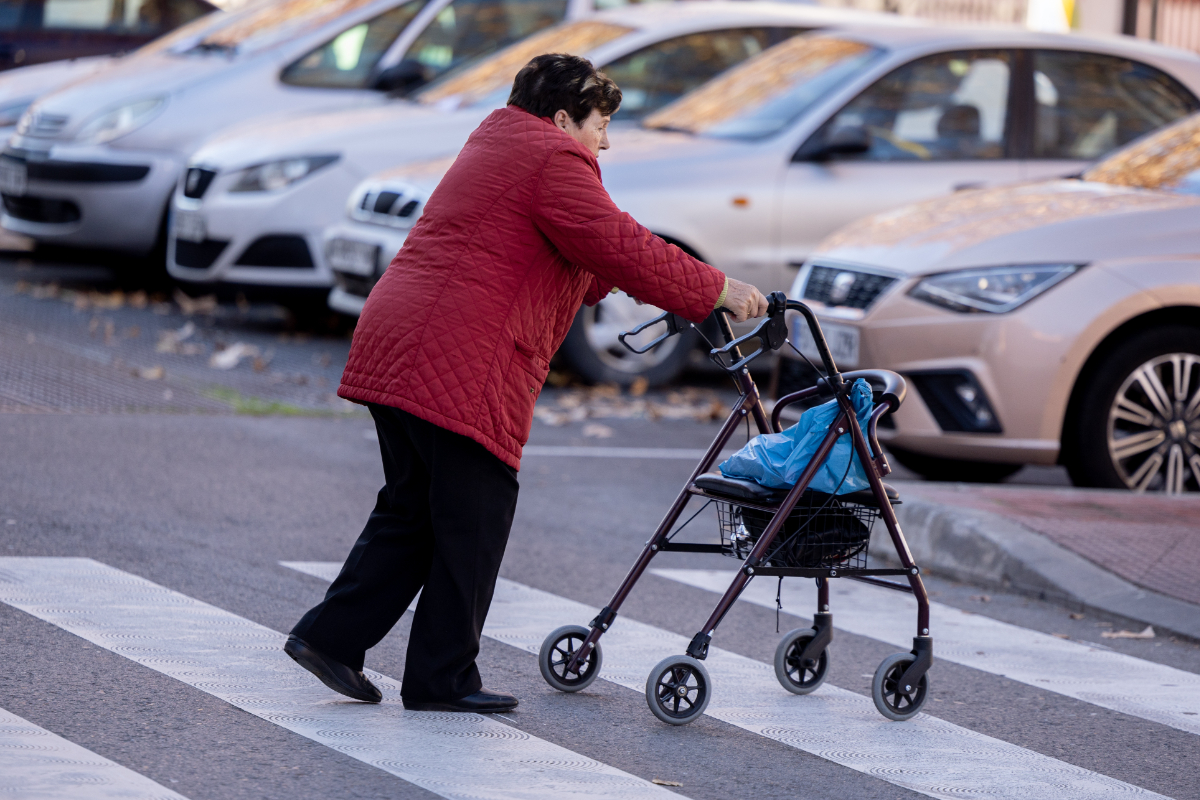 La oleada de agresiones sexuales de inmigrantes a ancianas desata la alarma en Francia: «Se repiten una y otra vez»