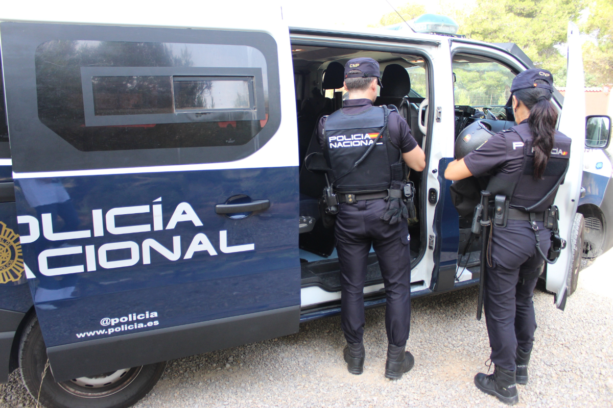 Un joven de nacionalidad colombiana mata a un hombre a cuchilladas a plena luz del día en Valencia