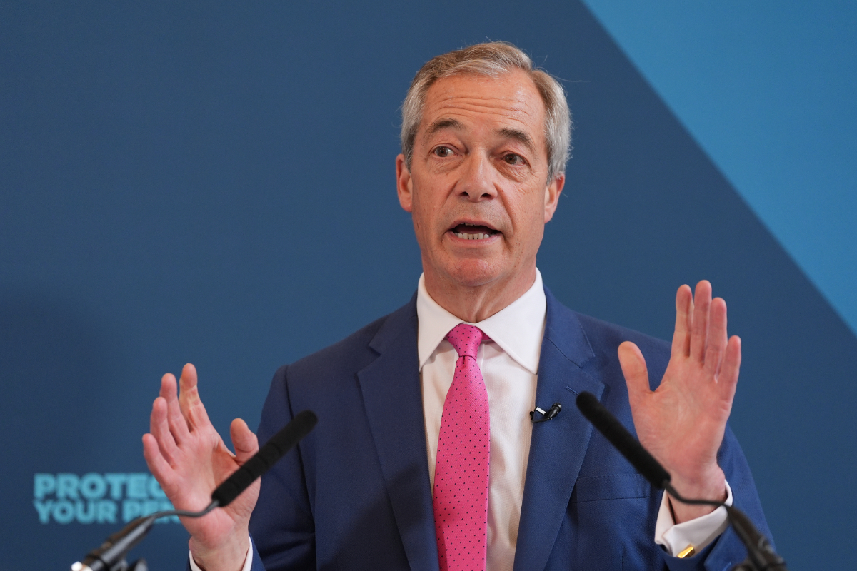 Nigel Farage promete prohibir visados en Reino Unido a países que exijan reparaciones millonarias por la esclavitud