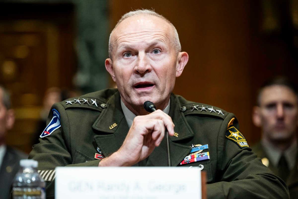 El Departamento de Defensa de EEUU confirma la salida del jefe del Estado Mayor del Ejército