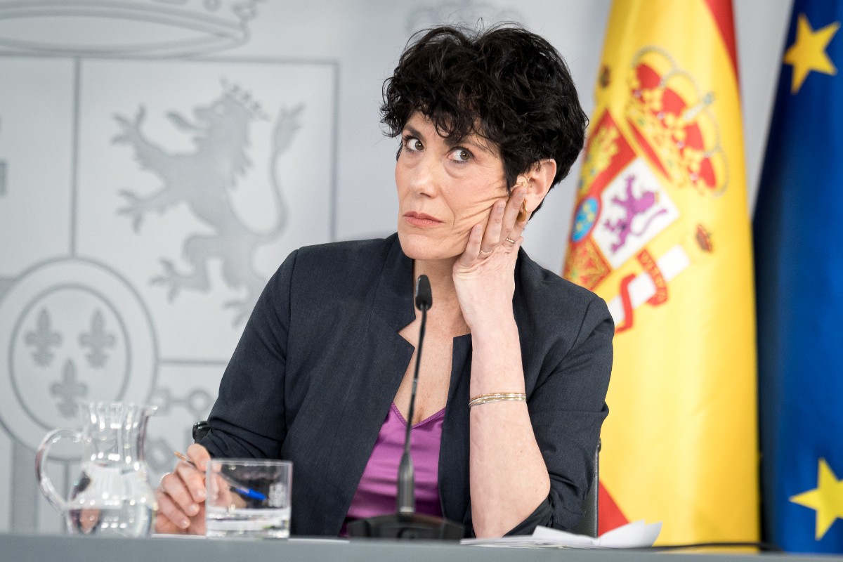 El Gobierno de Sánchez anticipa que no asumirá responsabilidades ante una posible condena de Ábalos