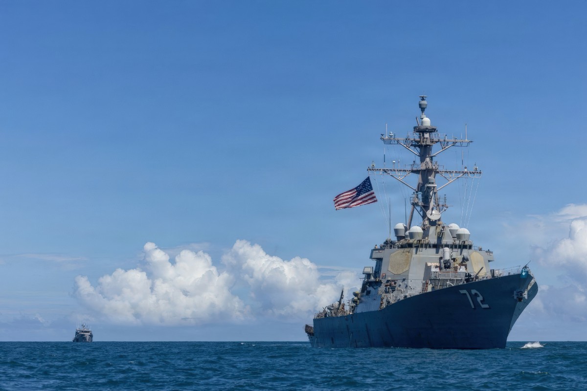 Estados Unidos anuncia el bloqueo de todos los puertos iraníes desde este lunes