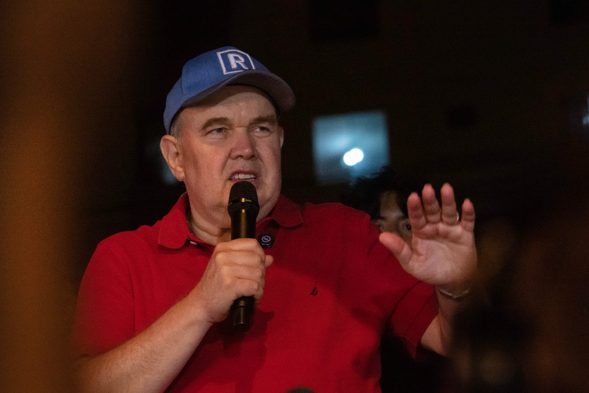 López-Aliaga insta a los peruanos a denunciar posibles irregularidades en las presidenciales: «El Perú merece elecciones transparentes»