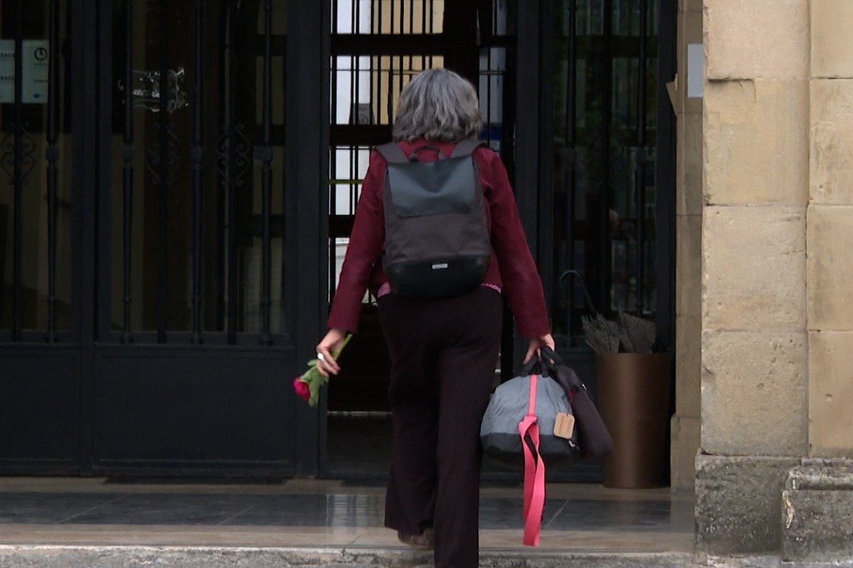 El juez señala al Gobierno vasco por forzar la semilibertad de etarras y frena el caso de Anboto