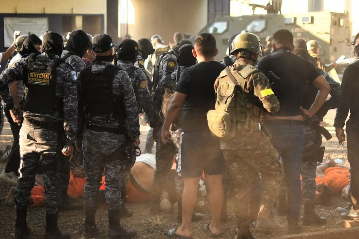 El Gobierno de Guatemala decreta estado de prevención en cinco departamentos del país para hacer frente a la violencia de las pandillas