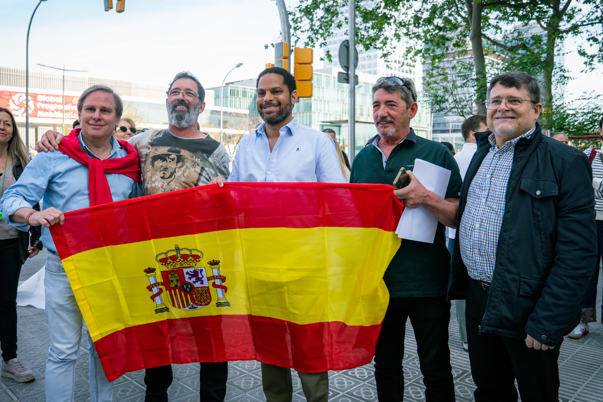 VOX exige a la presidenta de México, Claudia Sheinbaum, que pida perdón por llenar las calles de droga y muerte