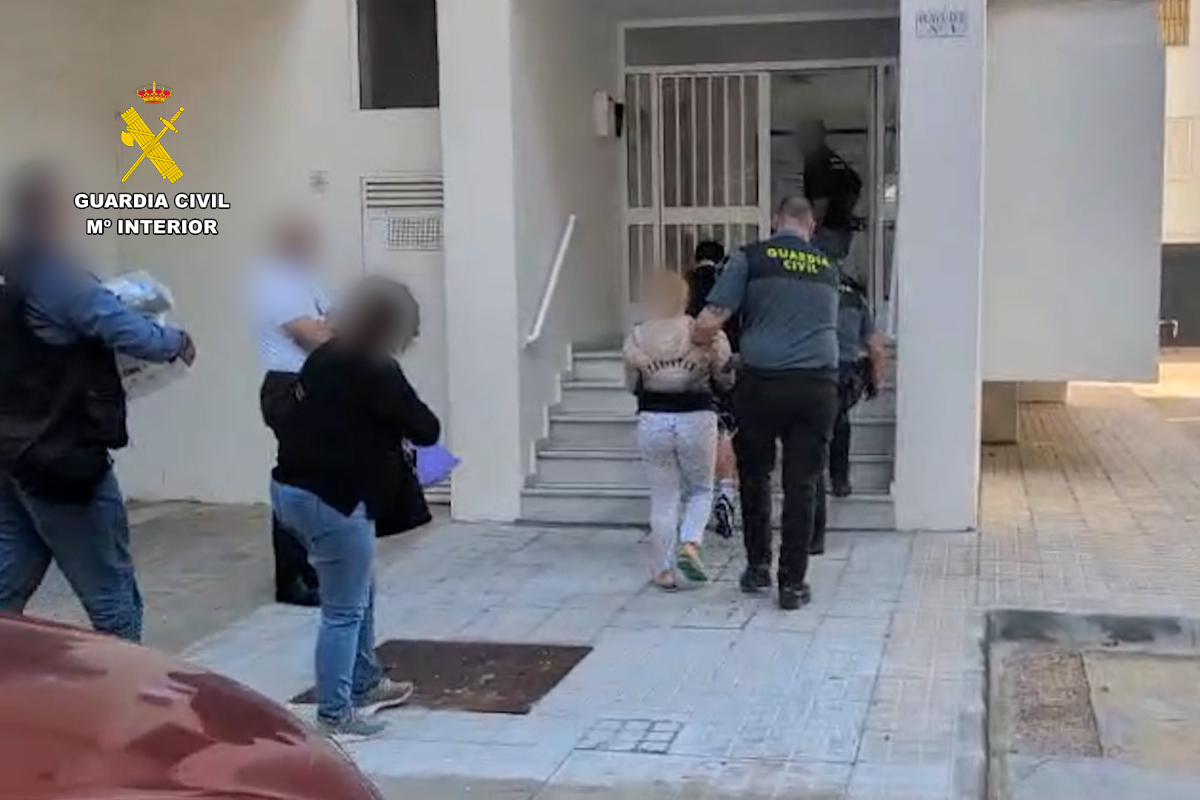 Liberada una menor tras sufrir agresiones sexuales y ser engañada para cometer estafas durante su retención en Huelva