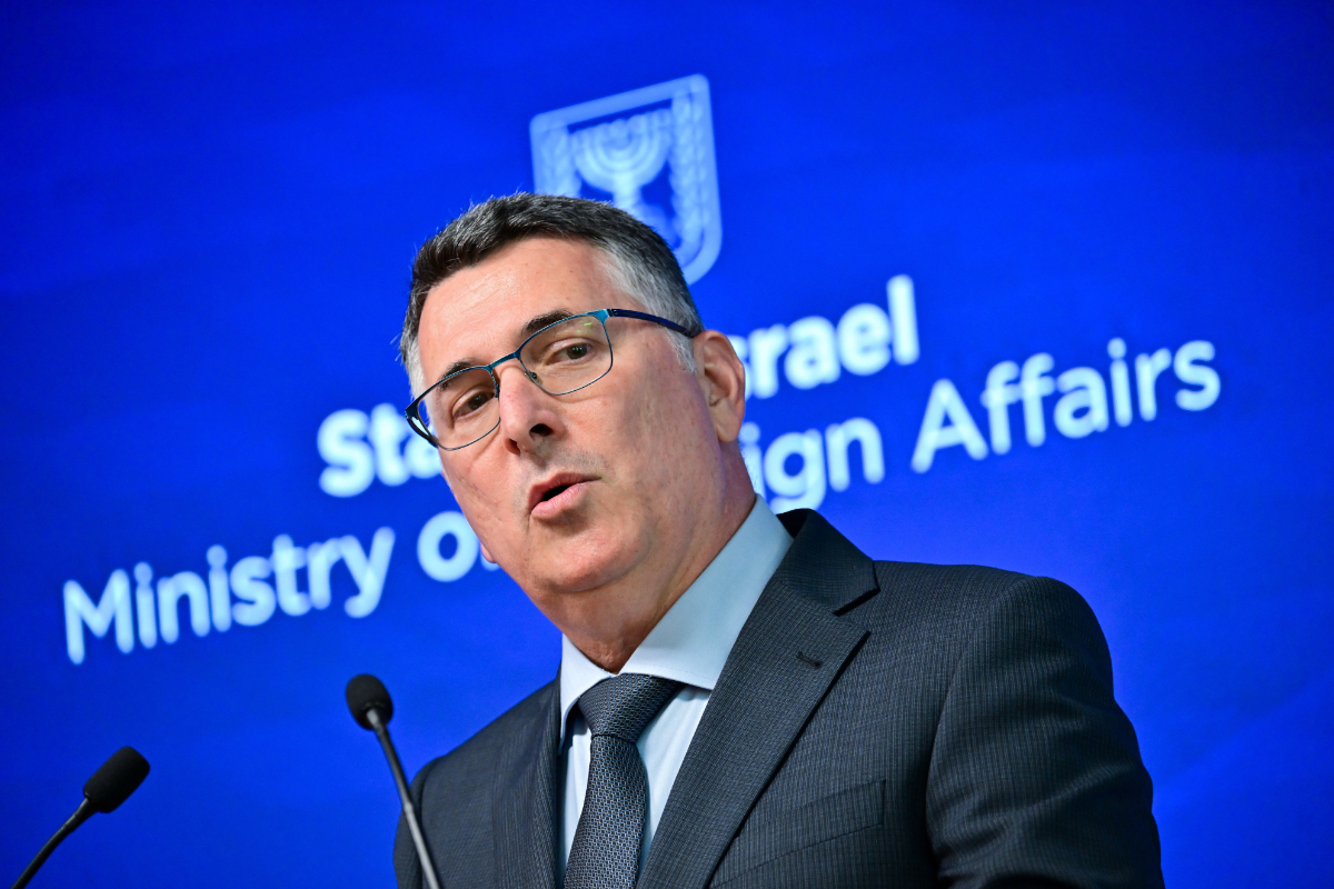 Israel convoca a la encargada de negocios española en Tel Aviv por la quema de una efigie de Benjamin Netanyahu en Málaga