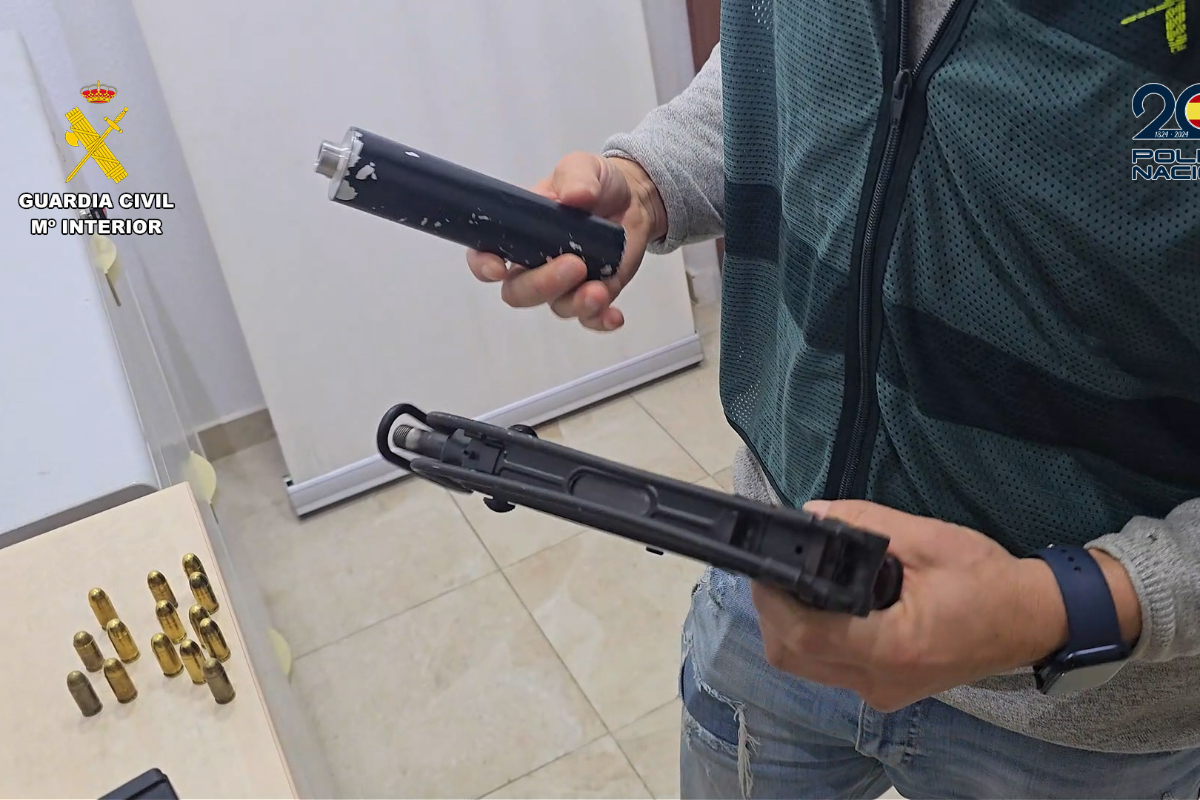 Megaoperación contra la droga: más de 3.500 kg de hachís y cocaína incautados y 17 detenidos en un operativo contra el narcotráfico en Sevilla