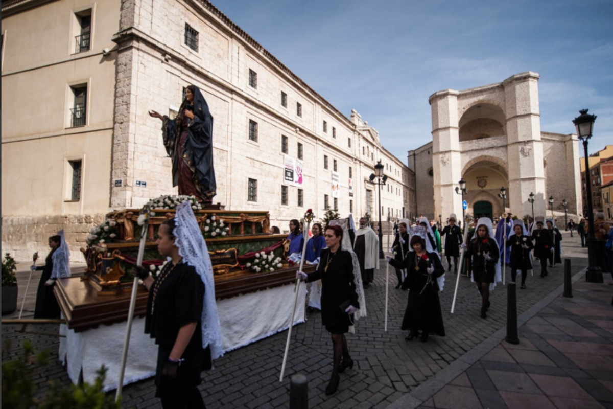 El encuentro de Cristo Resucitado con la Virgen de la Alegría pondrá este Domingo de Resurrección punto final a la Semana Santa de Valladolid