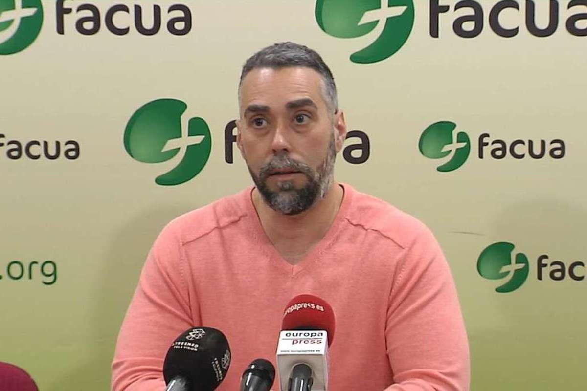 Un informe de la Guardia Civil señala a Rubén Sánchez (Facua) como miembro de una trama dedicada al acoso y revelación de datos en redes sociales