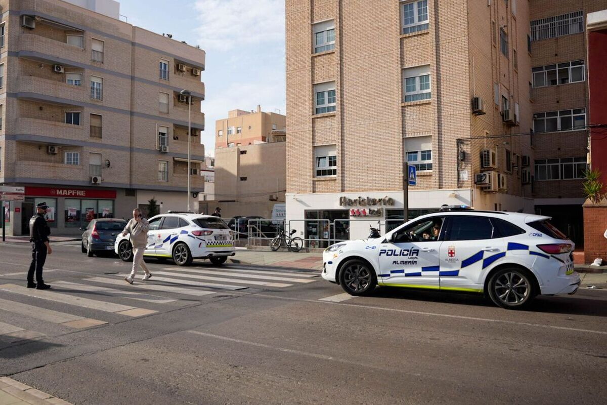Detenido un inmigrante marroquí por protagonizar tres ataques con cuchillo y herir a una menor en la misma noche en Almería