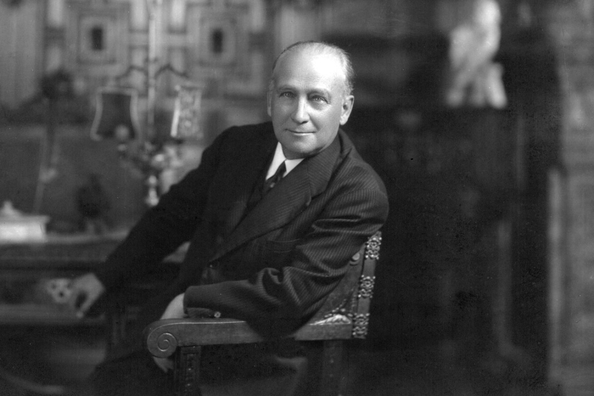 El Gobierno de Sánchez financia un homenaje a Largo Caballero, «el Lenin español» que dijo «habrá soviet en España»