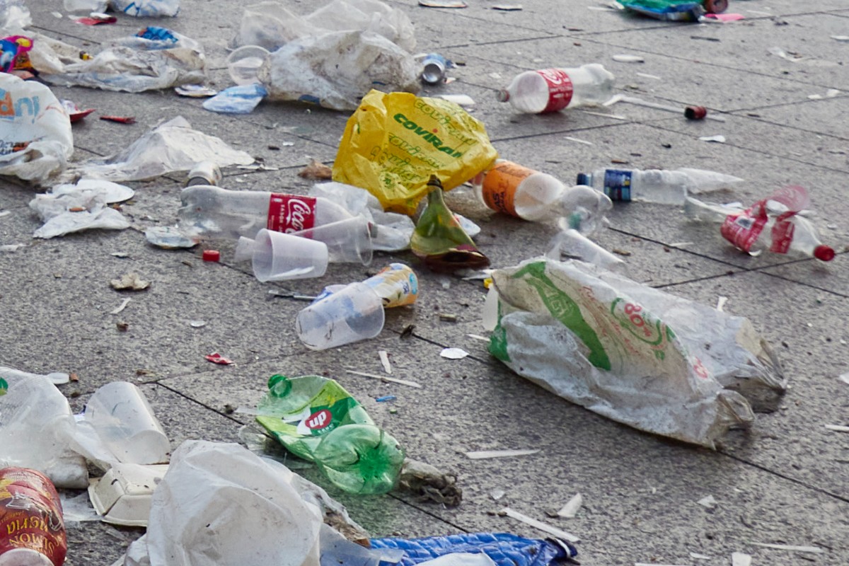Los vecinos del parque del Cerro Almodóvar (Aluche, Madrid) denuncian el aumento de la inseguridad y de la suciedad por la proliferación de chabolas