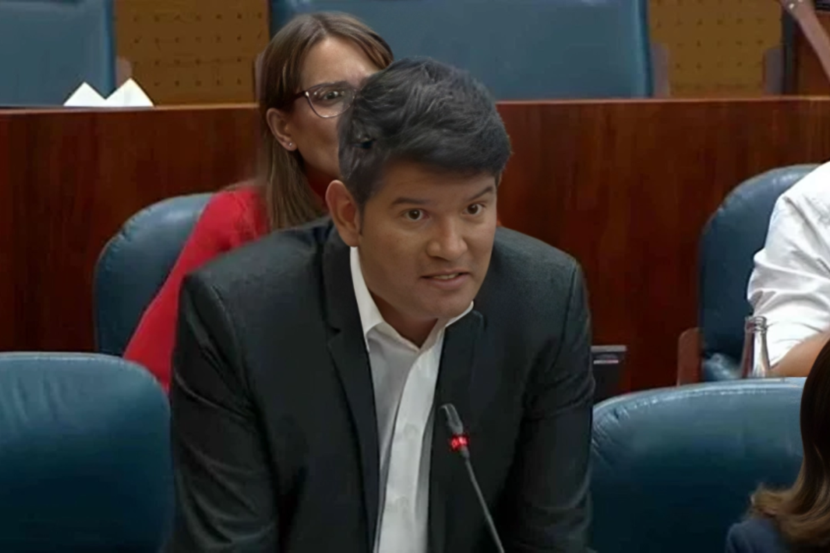 El PSOE instruye a sus militantes en Rivas (Madrid) para «pegar» a los «fachas» que hablen de regularización «masiva»