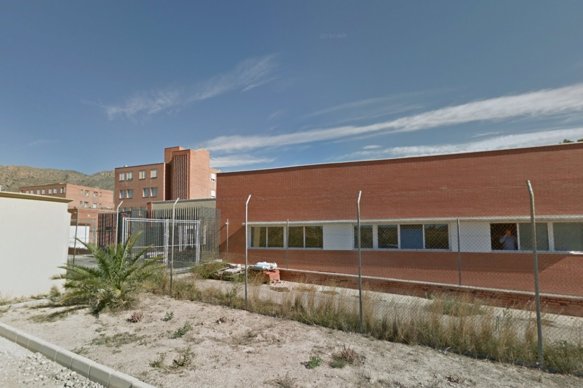 La cárcel alicantina de Fontcalent, al límite por la masificación: más de 1.100 presos conviven en una cárcel de 500
