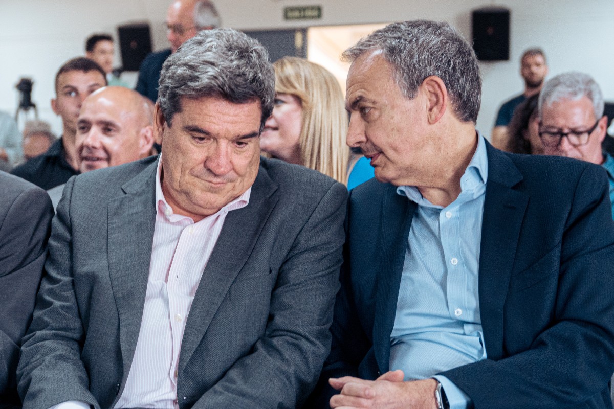 El rescate de Plus Ultra sitúa bajo sospecha al gobernador del Banco de España y al actual presidente de Correos