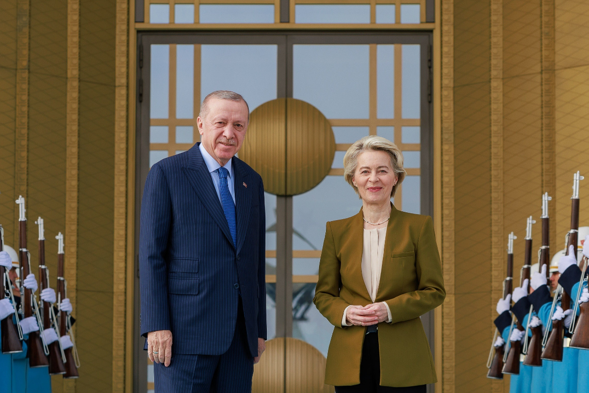Bruselas entrega otros 20 millones de euros a Turquía para refugiados y comunidades de acogida