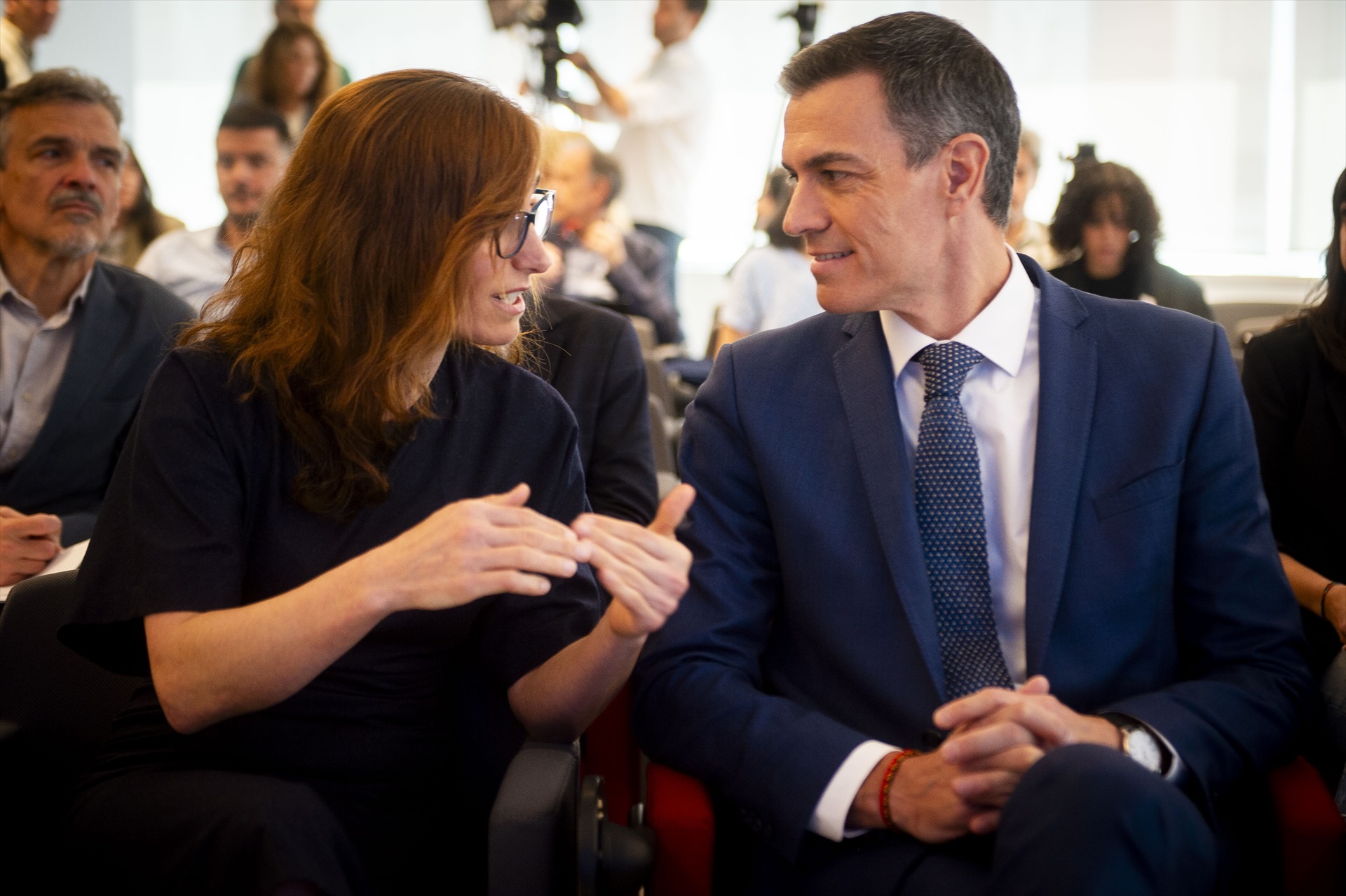 Mónica García aceptó que el barco con infectados de hantavirus recale en Canarias sin consultarlo para no comprometer su cargo como directiva de la OMS