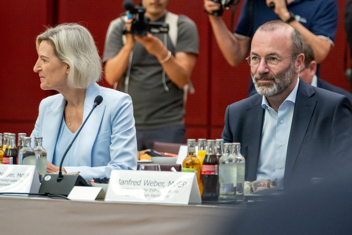 El Parlamento Europeo protege la inmunidad de una eurodiputada del PP Europeo investigada por el uso indebido de fondos