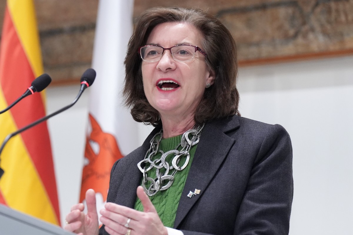 Dimite la ministra principal de Gales, la laborista Eluned Morgan: «La era del dominio bipartidista ha muerto»