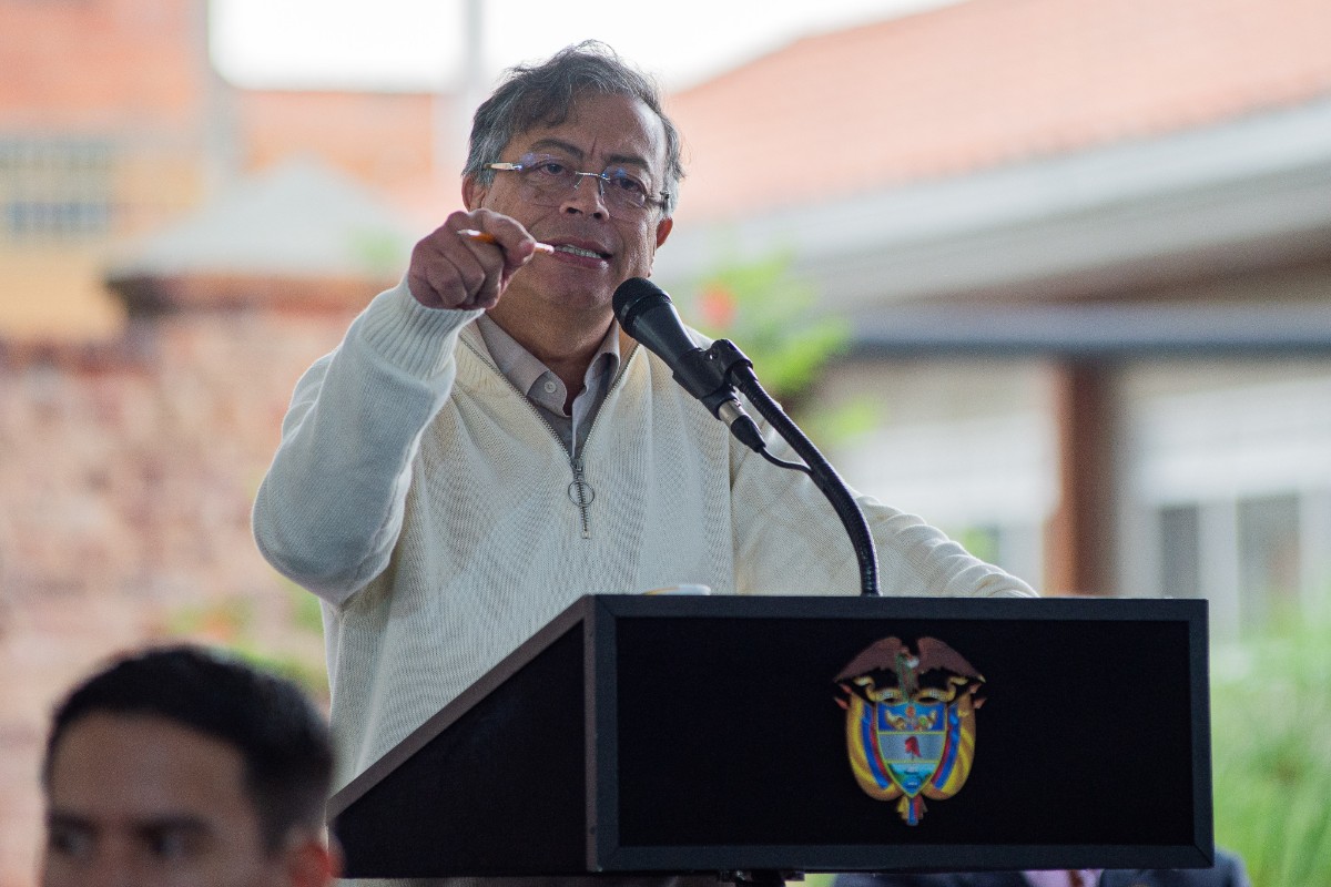 El ente electoral de Colombia exige a Gustavo Petro «no incurrir en la desinformación» sobre las elecciones presidenciales