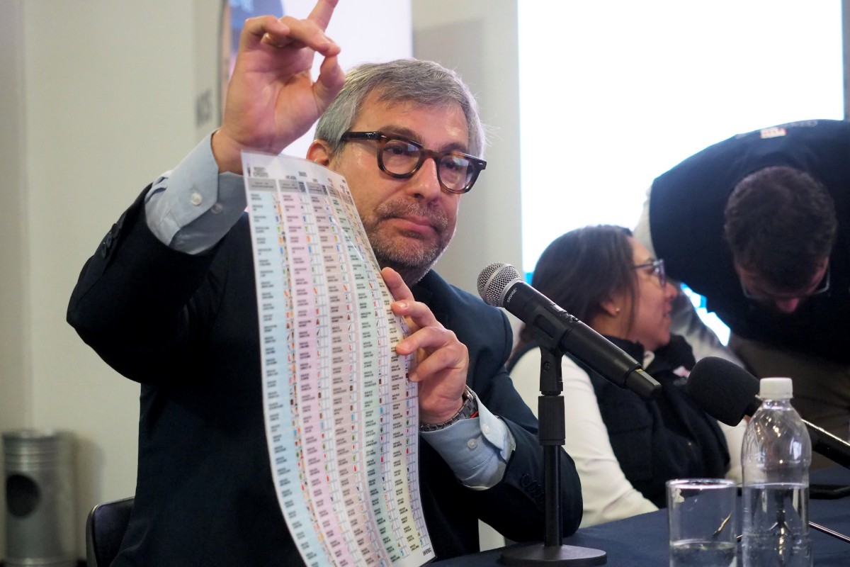 El exjefe del ente electoral de Perú acumula más de 13 denuncias en su contra tras las irregularidades en las presidenciales