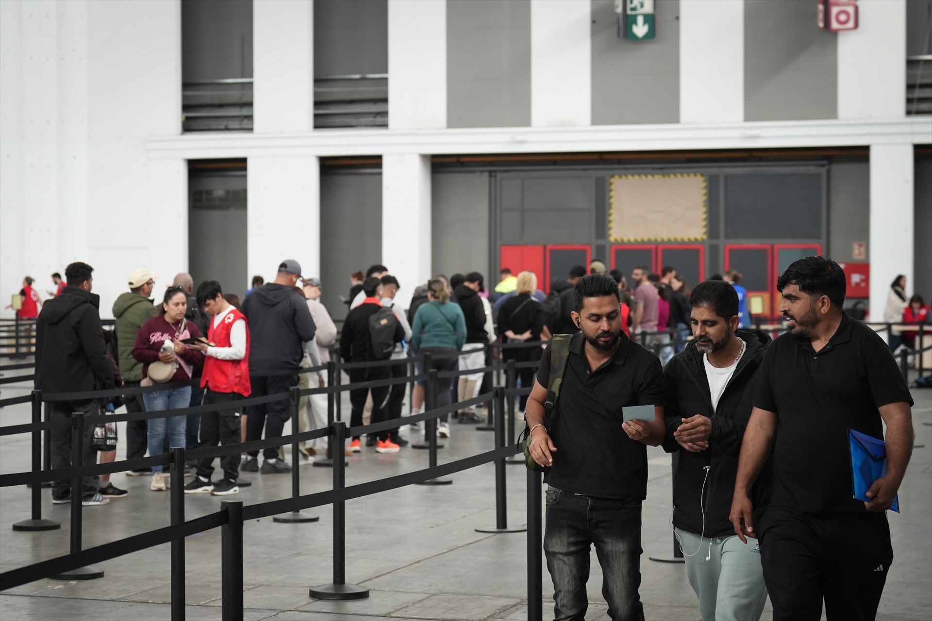 El Supremo estudiará el 13 de mayo si suspende la regularización masiva de inmigrantes ilegales impuesta por Sánchez