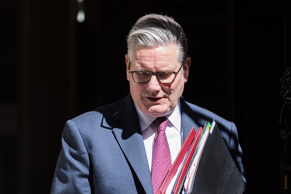 Starmer se niega a abandonar el poder pese a la rebelión dentro del Partido Laborista: «El país espera que sigamos gobernando»