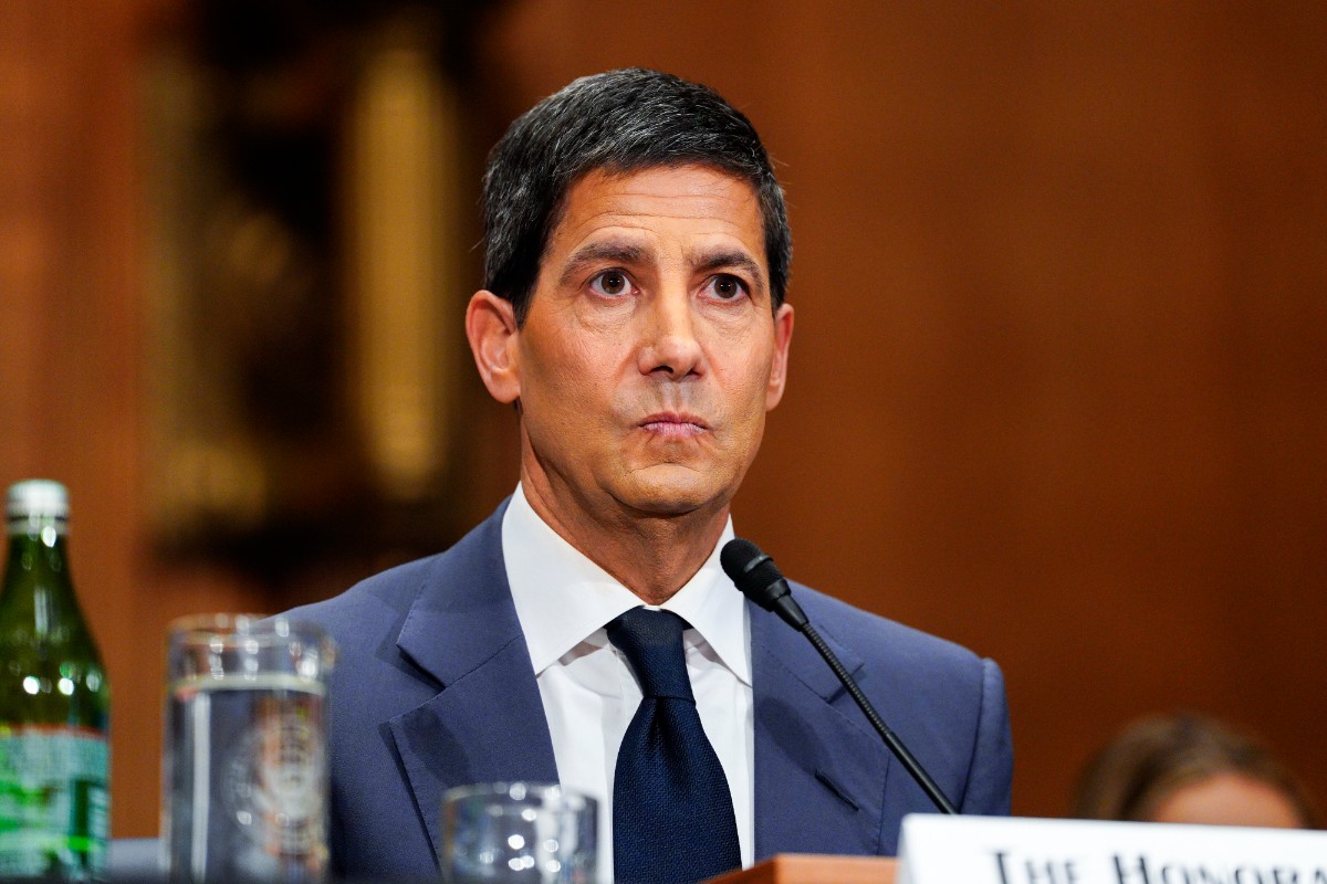Kevin Warsh, nominado por Trump para presidir la Reserva Federal, obtiene la aprobación del Senado para ser jefe del organismo