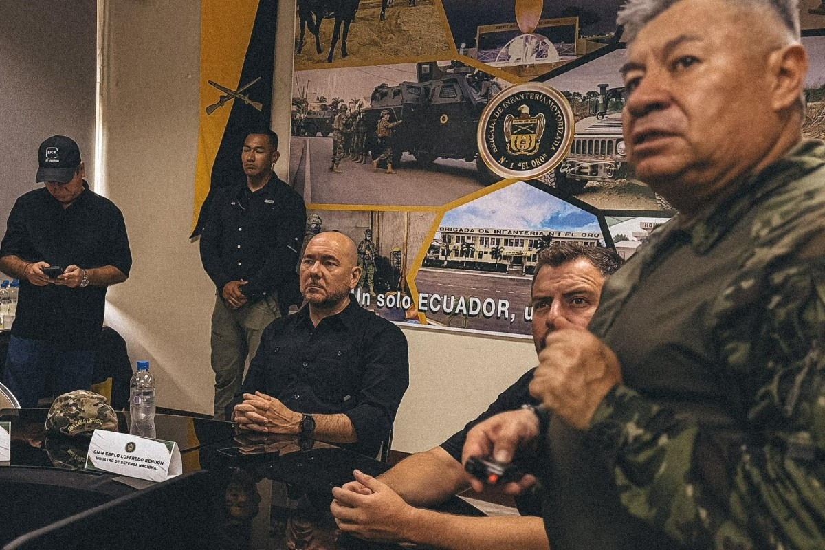 El Ministerio de Defensa de Ecuador anuncia la «militarización total» de un puerto en la frontera con Perú: «Recuperaremos el control del territorio»