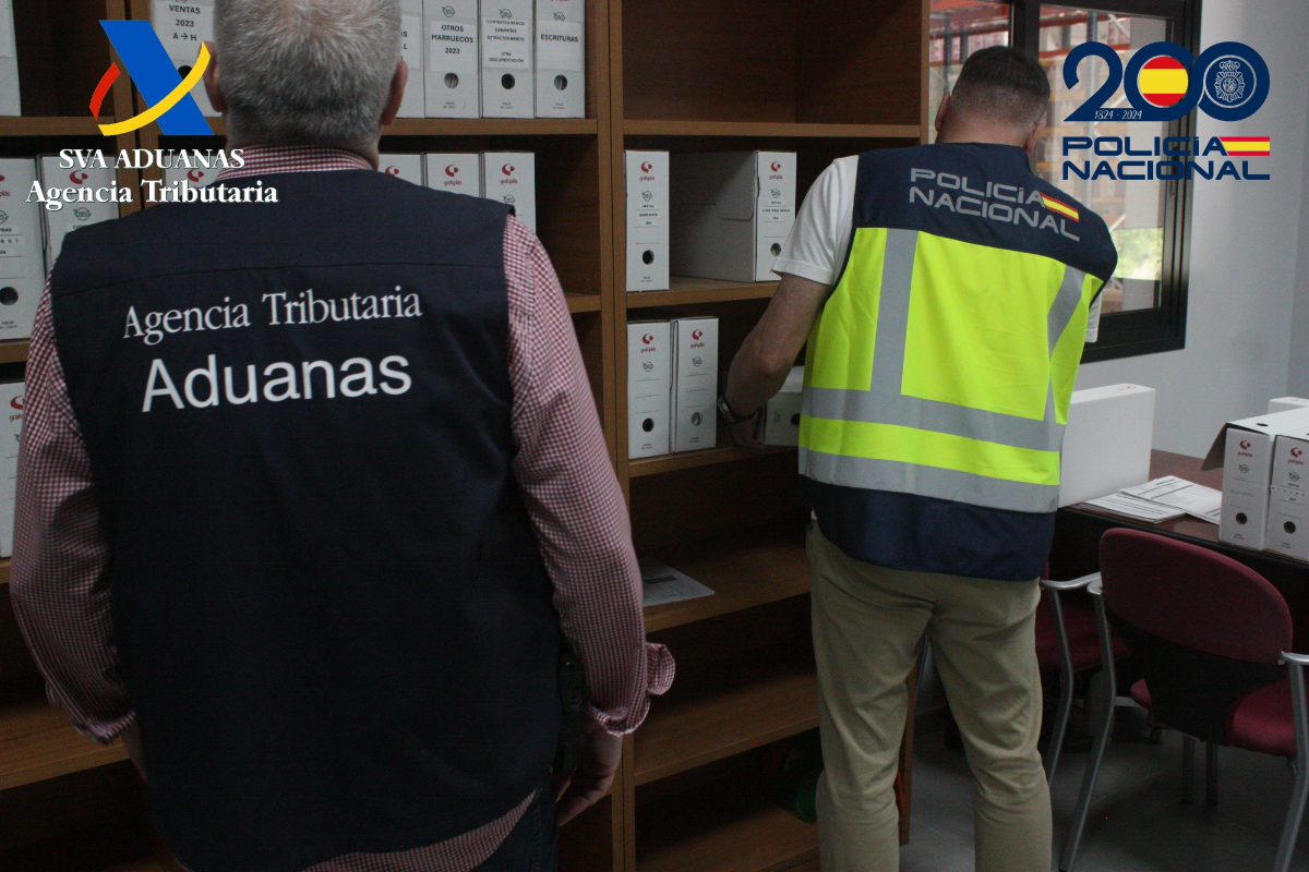 Cae en Murcia una red que usaba contratos falsos para regularizar inmigrantes ilegales y defraudar en más de 1,2 millones a Hacienda
