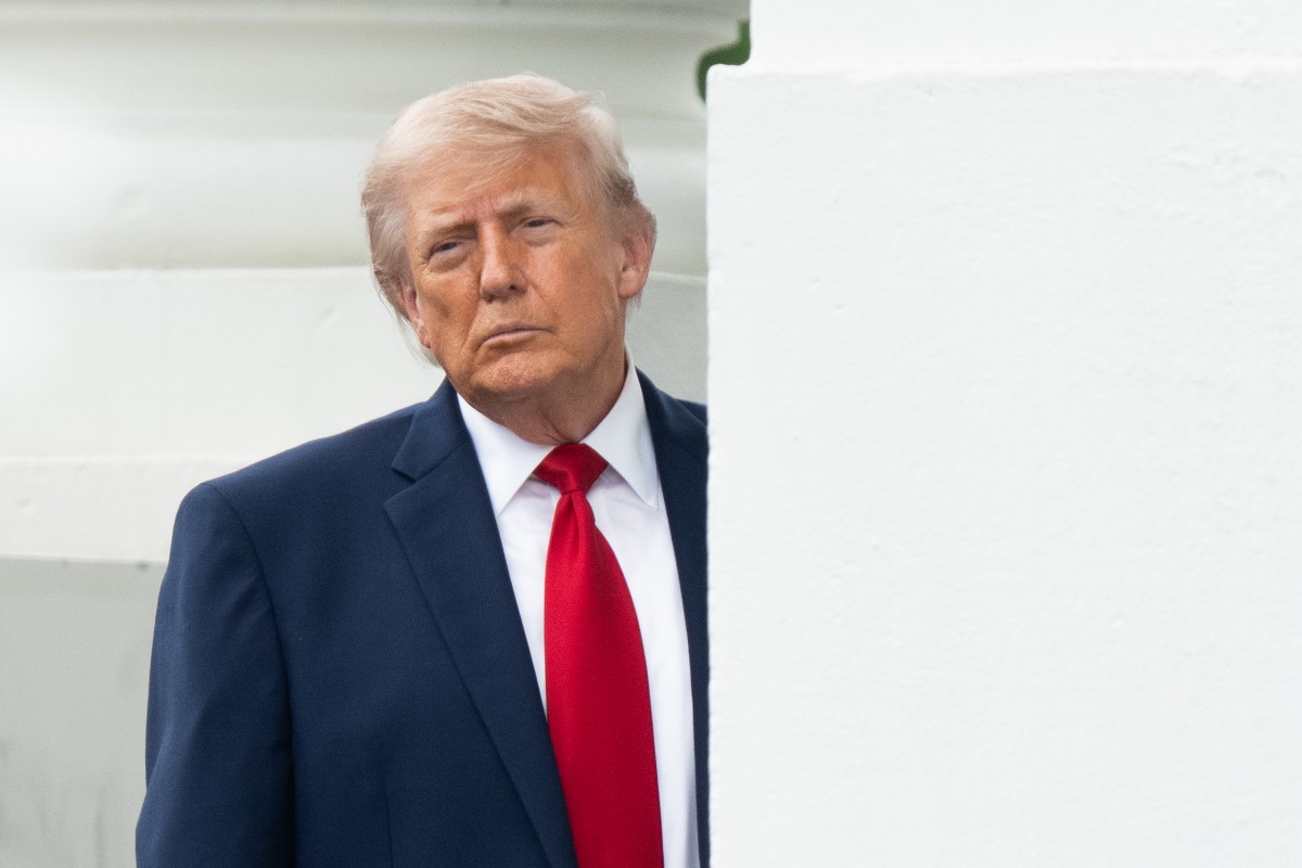 Donald Trump señala que el uranio enriquecido que posee el régimen iraní debe ser «destruido»
